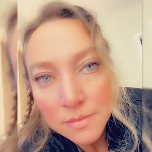 Lyssa_1977