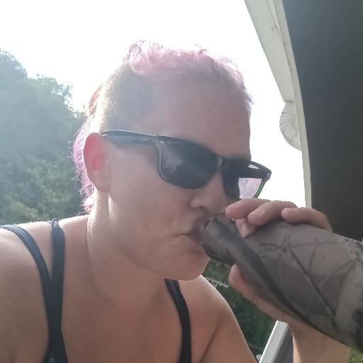 Mombie83